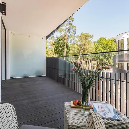 Prywatny W Stegnie Na Ulicy Brzozowej 6 Na I Pietrze * Stegna (Pomerania)