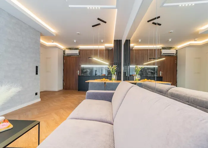 Apartament Prywatny W Stegnie Na Ulicy Brzozowej 6 Na I Pietrze