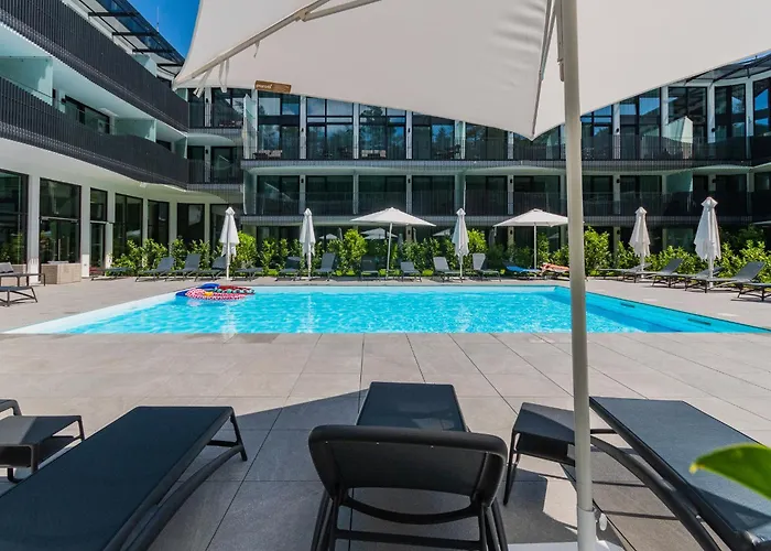 Prywatny W Stegnie Na Ulicy Brzozowej 6 Na I Pietrze