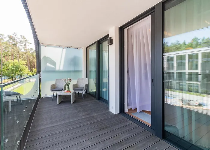 Prywatny W Stegnie Na Ulicy Brzozowej 6 Na I Pietrze *